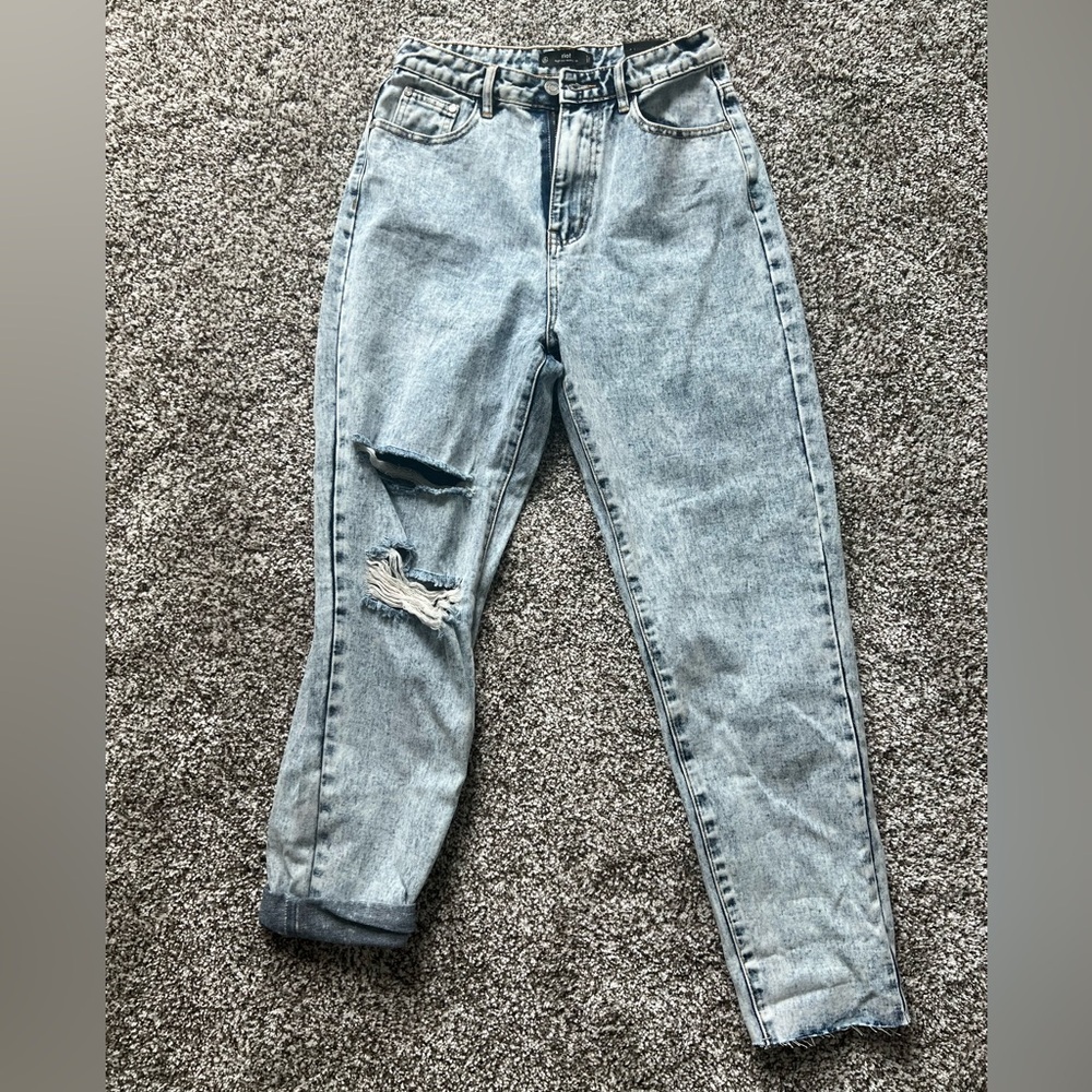 NWT Missguided Riot High Waisted Double Knee Slash Mom Jeans Size 2